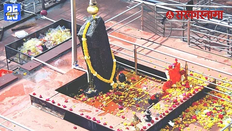 Shani Shingnapur trust scam case