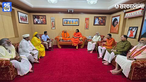 District Collector Jalaj Sharma met the Sadhus and Mahants