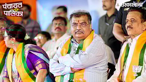 Ravindra Chavan, Girish Mahajan