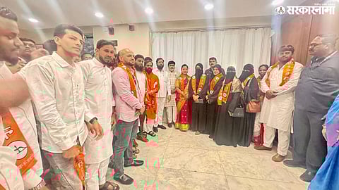 NCP corporator Join Shivsena in precence Of Eknath Shinde, Bharat Gogawale And Uday Samant