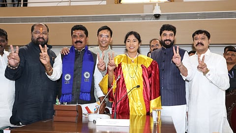 BJP’s Manjusha Nagpure and RPI(A)’s Parshuram Wadekar celebrating their unopposed election as Mayor and Deputy Mayor of Pune