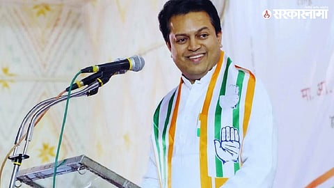 MLA Amit Deshmukh addressing the DPDC meeting in Latur, raising concerns over low fund utilization and urging immediate action on pending development projects.