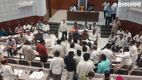 jalna municipal corporation meeting clash shivsena bjp corporators