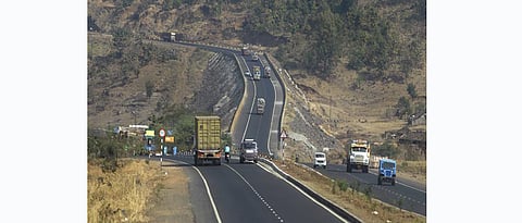 "समृद्धी'साठी मोजणीच अशक्य, तेथे भूसंपादन कसे होणार?