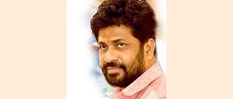 शेतकरी आत्महत्यांचा दारूशी काय संबंध ?