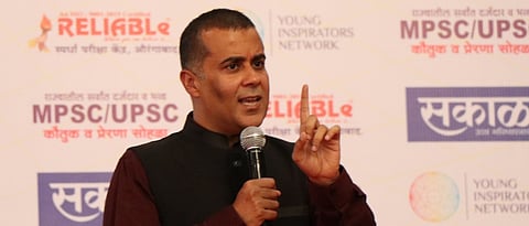 काँग्रेसच्या विमानाला 'पायलट' हवेत