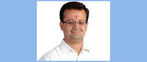 give special reservation to wards of doctors nurses treating corona patients says narendra kale