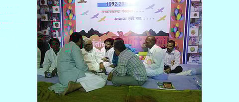 आमदार प्रकाश भारसाकळे म्हणतात "सोनू तुझा माझ्यावर भरोसा नाय काय'