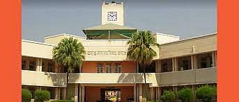 'Settlement' of people's representatives with contractors for fear of black list in Karad Municipality