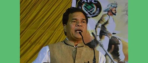 औरंगाबाद पूर्वमधून "एमआयएम'च्या डॉ. गफ्फार कादरी यांनी घोषित केली स्वतःचीच उमेदवारी