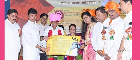 munde-brothers-sisters