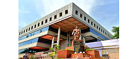 Satara District Bank honored with NABARD's 'Outstanding Performance' Award