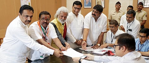 विखे पाटील कॉंग्रेस आघाडीसाठीच काम करीत आहेत : बाळासाहेब थोरात