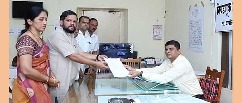 BJP 's Sathe filing nomination