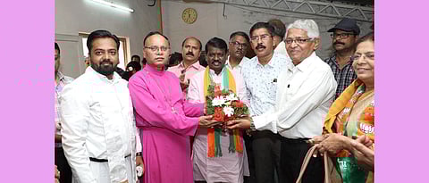 सुनील कांबळे यांचा धार्मिक रविवार