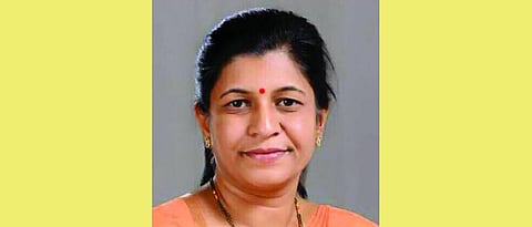 मराठा आरक्षणासाठी सुनीता गडाख यांचा राजीनामा