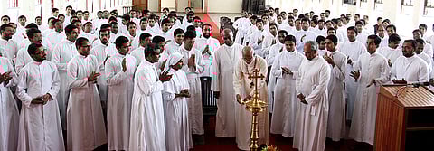 ശുശ്രൂഷകളോടു വൈദികര്ക്കു തുറന്ന മനോഭാവം വേണം: മാര് ആലഞ്ചേരി