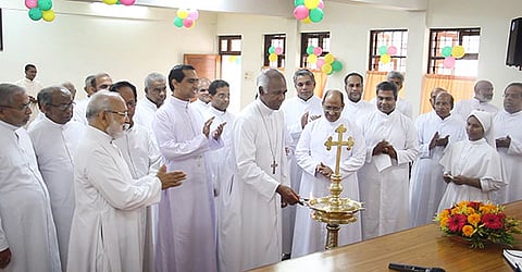 മൗണ്ട് സെന്റ് തോമസില് ജൂബിലിസംഗമം നടത്തി