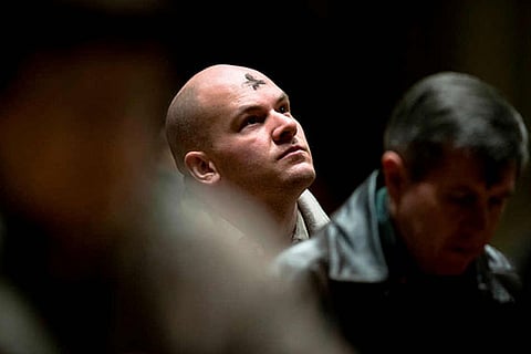 സ്വയംതൃപ്തിയുടെ സ്വകാര്യ ലോകങ്ങളില് നിന്ന് മോചനം നേടാന് ഒരു വിഭൂതി