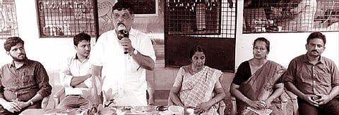 പൊതുജനങ്ങള്ക്കായി ‘തുറന്ന വായനശാല’ ഒരുക്കി പരിയാപുരം സെന്റ് മേരീസ് സ്കൂളിലെ വിദ്യാര്ത്ഥികള്