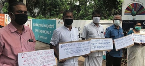 മദ്യശാലകള് തുറക്കരുത്