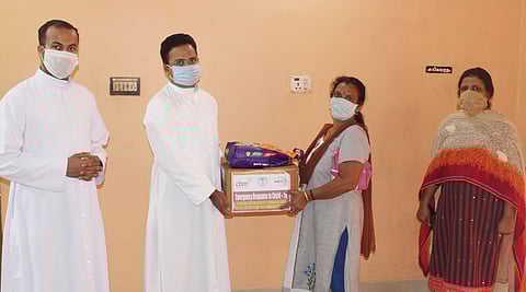 പിന്നോക്കാവസ്ഥയിലുള്ള കുടുംബങ്ങള്ക്ക് ‘കരുതല്’ പദ്ധതി