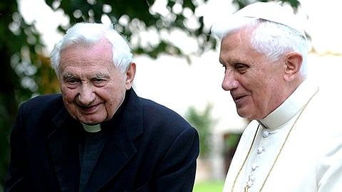 ബെനഡിക്ട് പാപ്പാ റോമില് മടങ്ങിയെത്തി