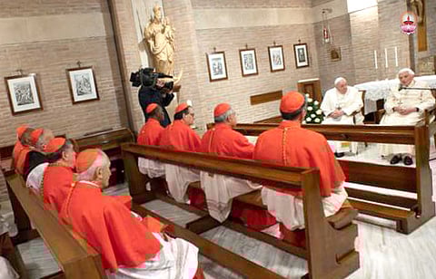 ബെനഡിക്ട് പതിനാറാമനു ശബ്ദനഷ്ടം ഉണ്ടായിട്ടില്ലെന്നു സെക്രട്ടറി