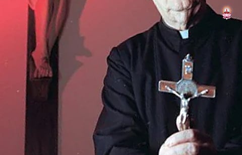 വിശുദ്ധ പൗരോഹിത്യവും അന്ധവിശ്വാസവും