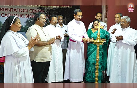 കുടുംബത്തിന്റെ കെട്ടുറപ്പ് സമൂഹപുരോഗതിക്ക് അനിവാര്യം : മാര് വാണിയപുരയ്ക്കല്