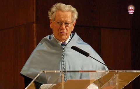 ദൈവശാസ്ത്രജ്ഞനായ ഹാന്സ് കുംഗ് നിര്യാതനായി