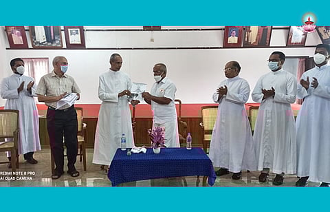 ക്രൈസ്തവ സാമൂഹിക സാമ്പത്തിക അവസ്ഥ പഠിക്കാനുളള സാമ്പിള് സര്വ്വേക്കായി ചോദ്യാവലി പ്രകാശിപ്പിച്ചു.