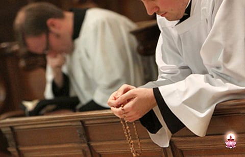 വൈദിക സന്യസ്ത ശുശ്രൂഷ