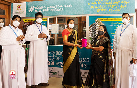 അമലയില് കര്ക്കിടക ഔഷധസ്റ്റാള്