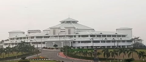 ত্ৰিপুৰা বিধানসভাই কেন্দ্ৰ চৰকাৰক মহিলাসকল সংৰক্ষণ কোটাক পুনৰ আৰম্ভ কৰিবলৈ আহ্বান জনাইছে