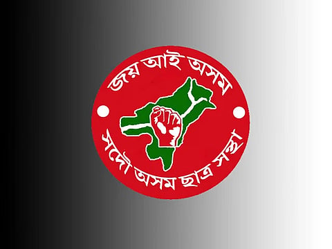 আছুয়ে চন্দ্ৰপুৰৰ বাসিন্দাসকলৰ বাবে ঠাকুৰকুছি ৰেল ষ্টেচনত যাত্ৰীবাহী ৰেলৰ ৰখোৱাৰ দাবী জনাইছে