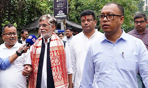 ৰিণিকি ভূঞা শৰ্মাৰ দাখিল কৰা গোচৰৰ সন্দৰ্ভত গুৱাহাটী অপৰাধ শাখাত হাজিৰ পৱন খেৰা