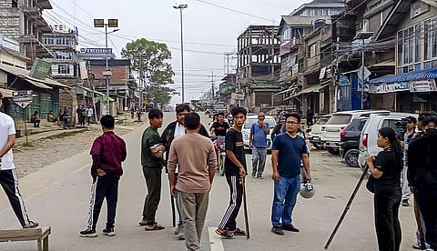 North East Students’ Organizationৰ নেতৃত্বত গুৱাহাটীত ছাত্ৰ সংগঠনসমূহৰ বৈঠক, মণিপুৰ পৰিস্থিতি আৰু উত্তৰ-পূৰ্বৰ ঐক্যৰ ওপৰত জোৰ