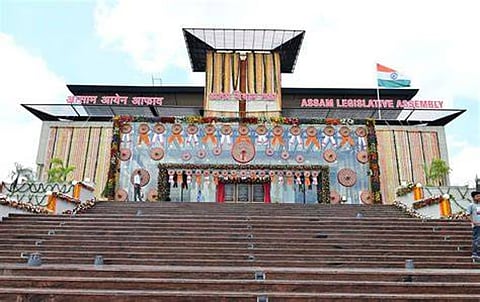 ১৬সংখ্যক অসম বিধানসভাৰ প্ৰথম অধিৱেশন আৰম্ভ: শপত গ্ৰহণ, অধ্যক্ষ নিৰ্বাচন আৰু ৰাজ্যপালৰ ভাষণ