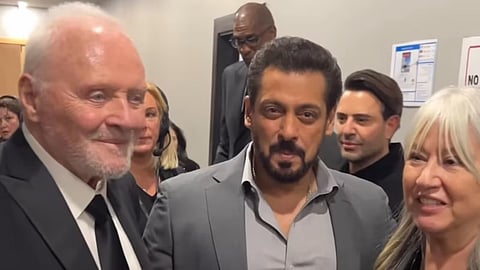 Bollywood star Salman Khan poses with Anthony Hopkins Joy Awards in Riyadh