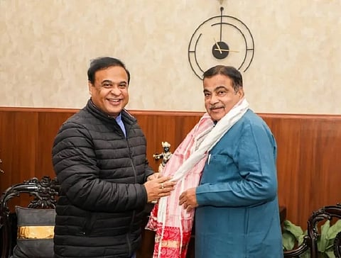 Assam: CM Himanta Biswa Sarma Meets Union Minister Nitin Gadkari to Expedite Guwahati Ring Road Project
