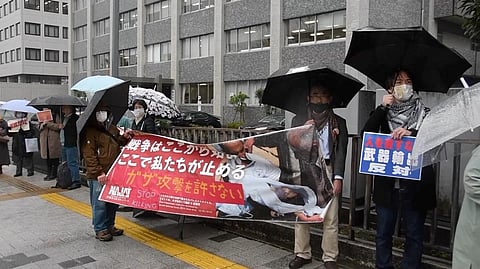 Japanese rally outside Prime Minister residence to protest relaxed arms export control