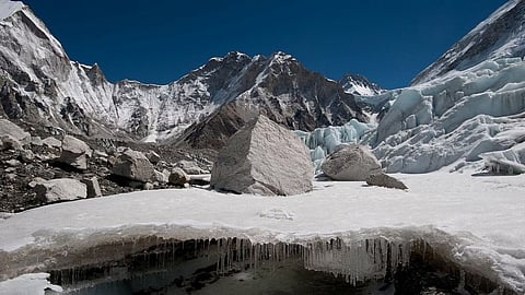 New Delhi : Himalayan Glaciers Threatened with 75% Ice Loss Projected by 2100, Imperiling Asia