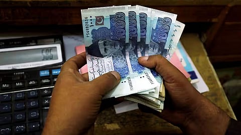Pakistan’s economic growth rate slowed down to just 1 percent in Q2