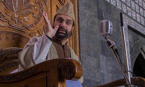 Hurriyat Conference chairman Mirwaiz Umar Farooq placed ‘under house arrest’