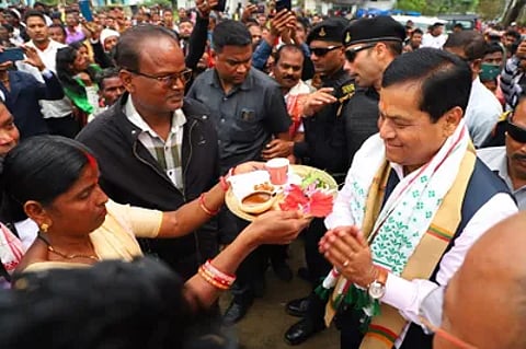 Assam: Union Minister Sonowal Commends Tea Community's Contribution to Assam's Cultural Fabric