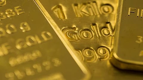 Gold prices hit record high