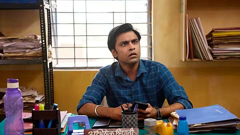 Panchayat: Jitendra Kumar’s show keeps the simplistic approach, is high on emotions