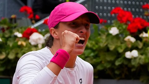 Madrid Open: Iga Swiatek cruises to final by beating Madison Keys
