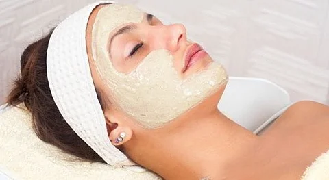 Skin tightening face packs for flawless skin